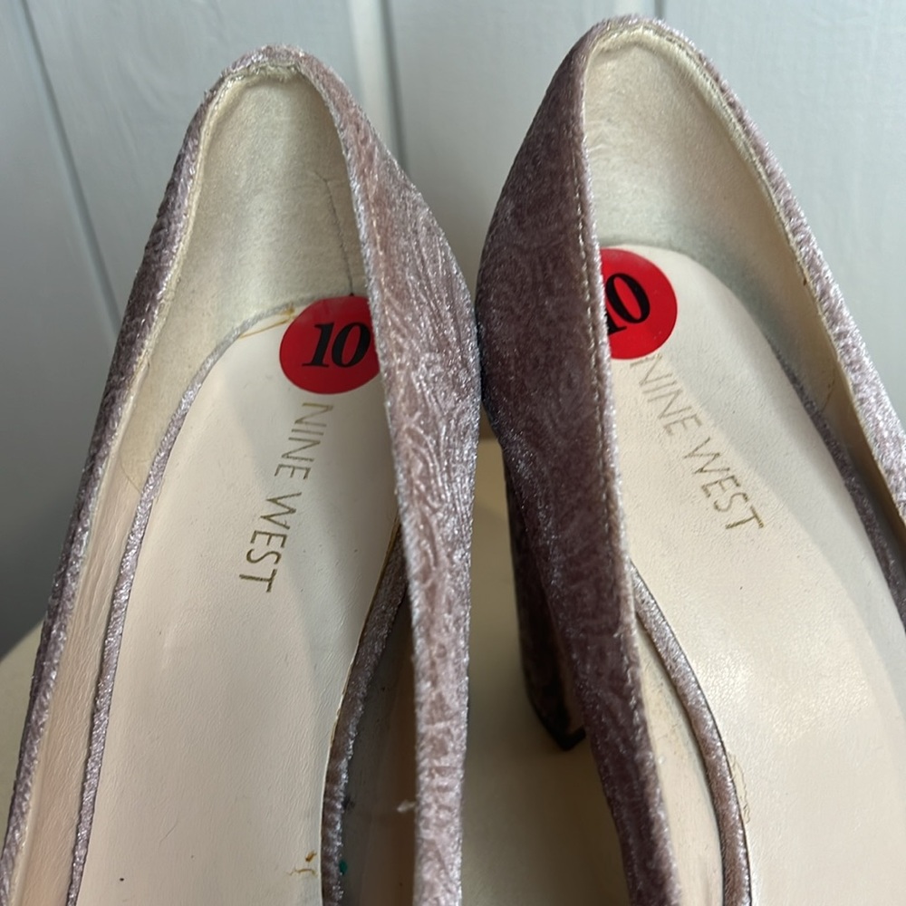 Nine West Jacquard Velvet Heels - Picture 10 of 10